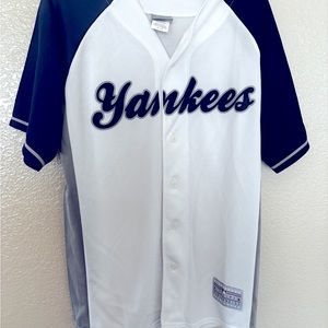 New York Yankees Derek Jeter jersey